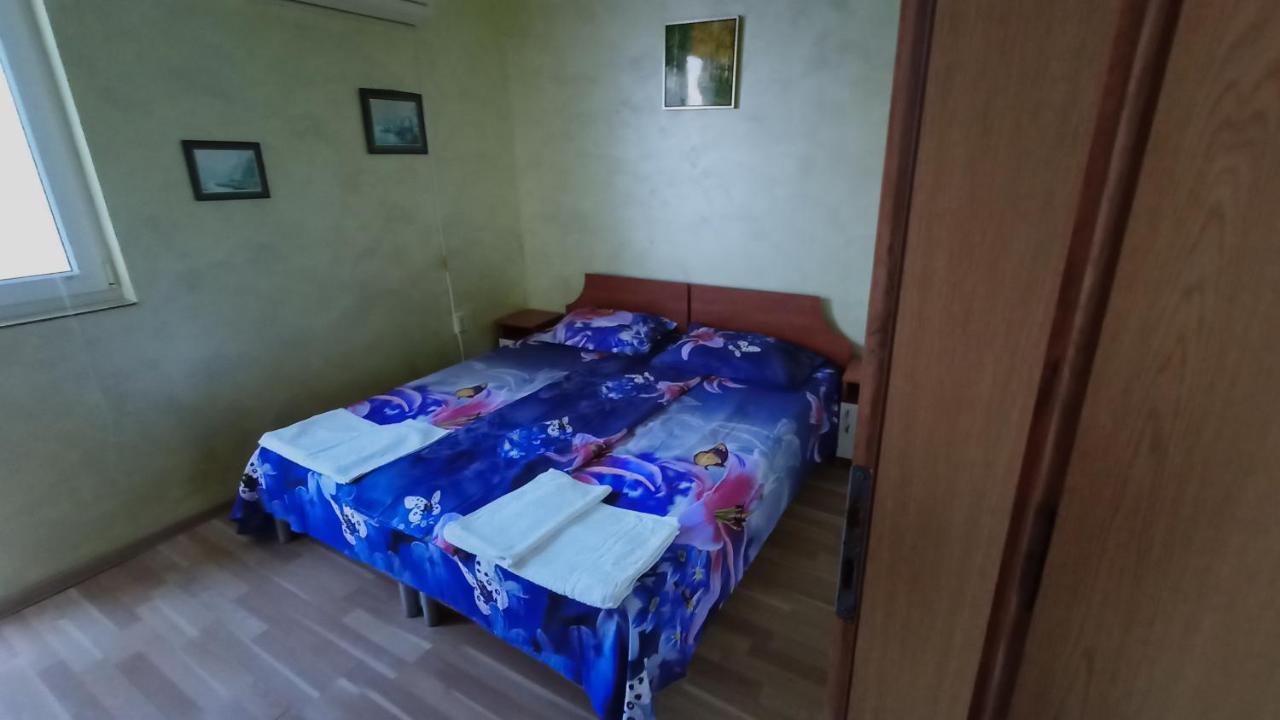 Nikolovi Home Apartments Pomorie Luaran gambar